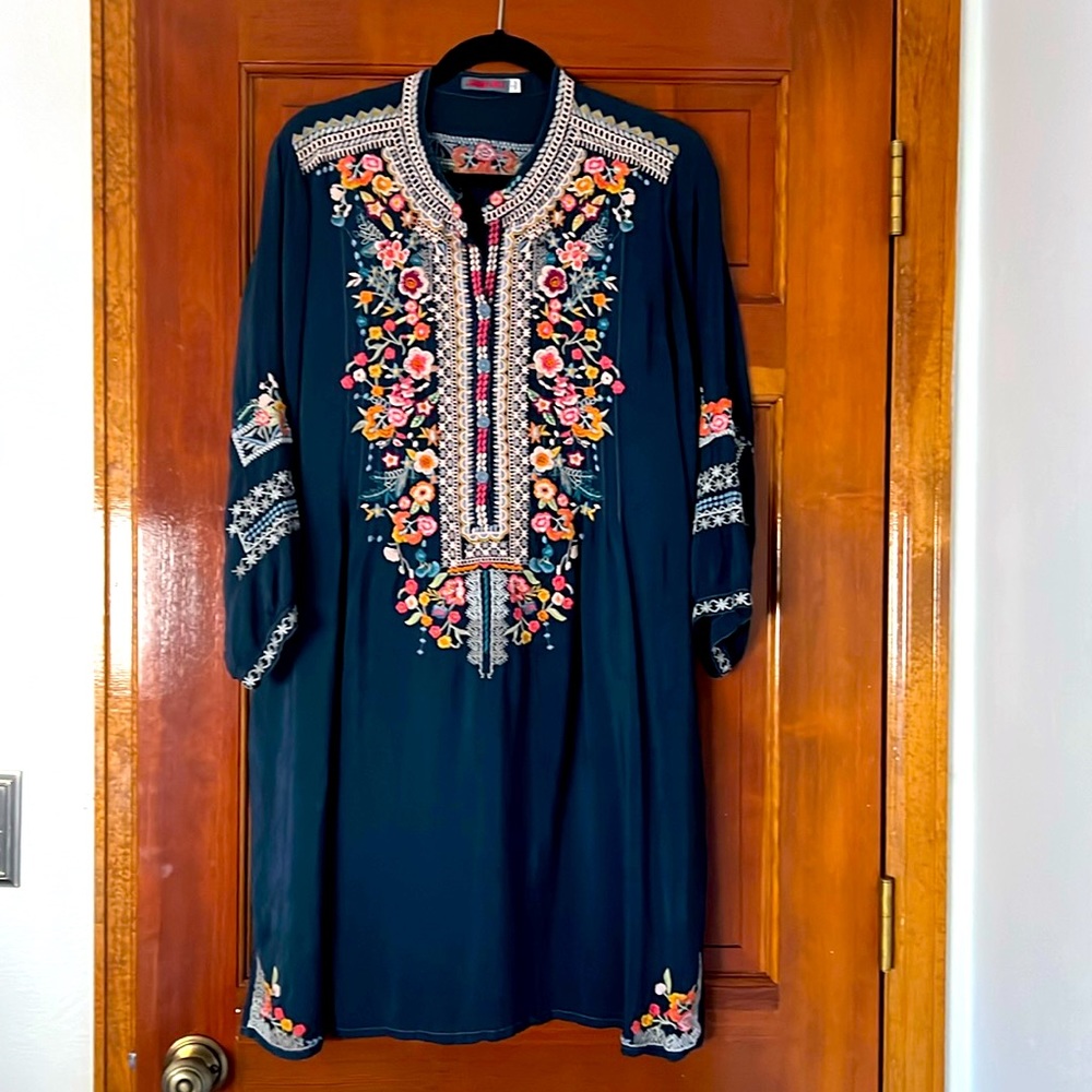 Johnny Was L Embroidered Teal Shift Dress